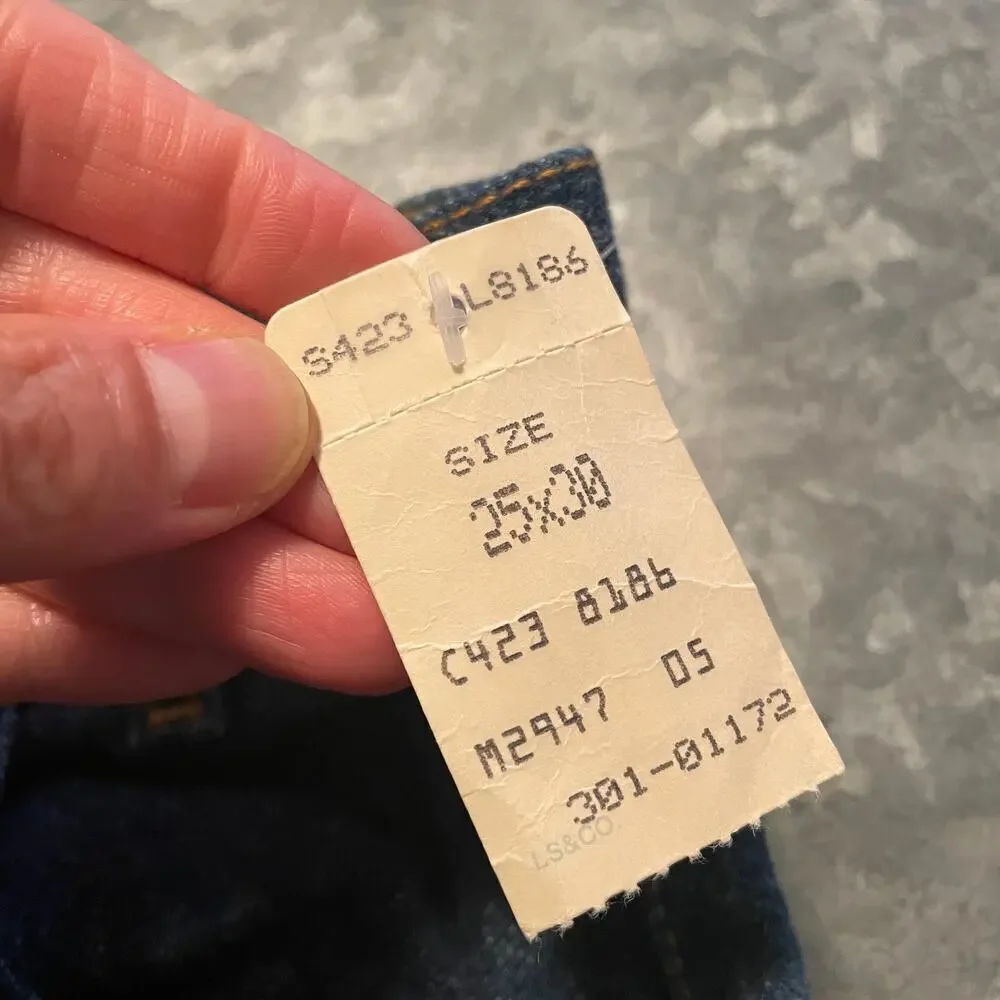 Vintage Levi's 301 NOS Denim Jeans Size 10 25x30 (22x27) Boys Girls Youth USA